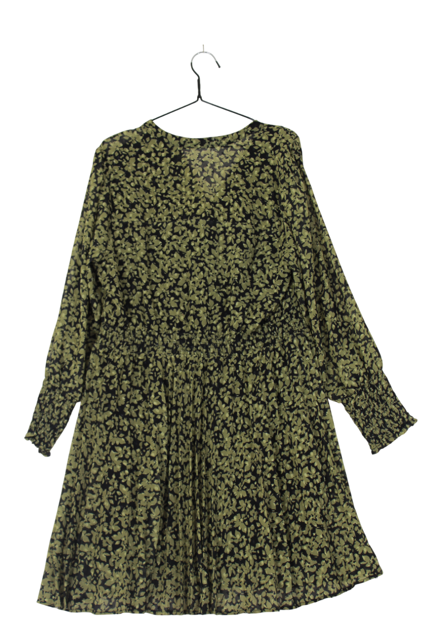 SUKNELĖ TF30048 Reserved XL